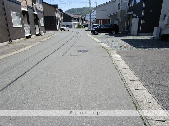 ナチュラルハウスの周辺写真