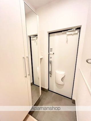 ロイズ紀三井寺Ⅰ[2LDK/58.6m2]の玄関