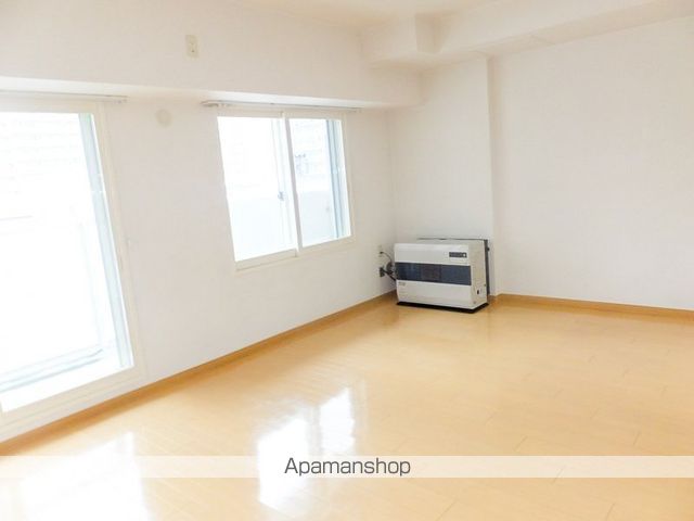 アーバンフラッツ豊平1条の内装写真