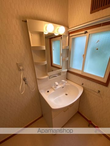 茂森新町4丁目貸家の内装写真