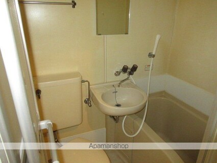 プラザドゥクリムゾン[1R/14m2]のバス