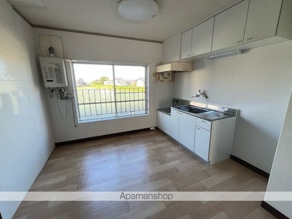 愛媛県新居浜市宇高町１丁目[2LDK/50.58m2]の内装4