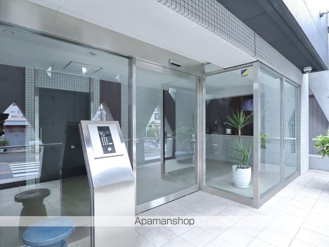 SEIZAN COURTの玄関写真