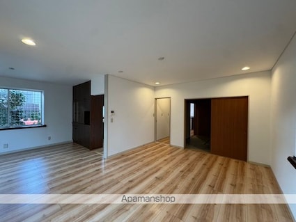 岩戸北２丁目戸建[4SLDK/125.82m2]の内装6