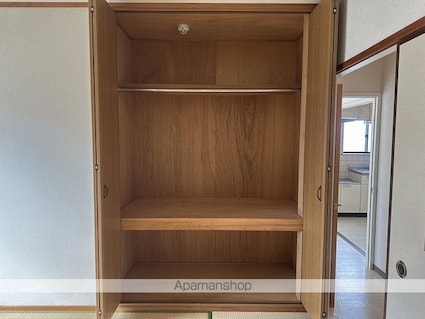 メゾン土佐[2DK/44.3m2]の収納