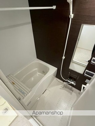 Ｒａｓｓｕｒｅｒ　Ｆ[1LDK/33.68m2]のバス