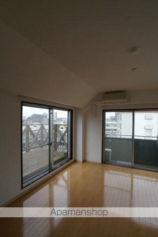 ブライズ中野坂上の内装写真