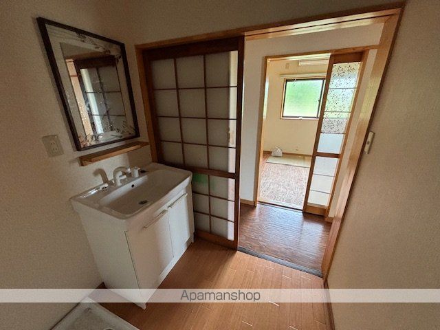 detached 福島県福島市飯野町字南小平3-2

地図を見る