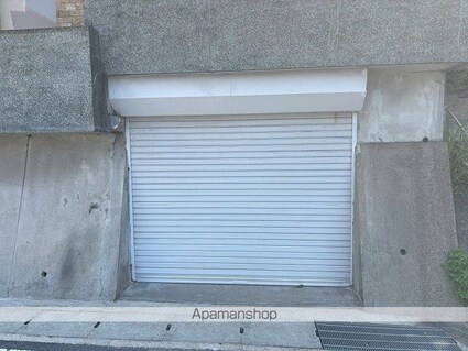 田野戸建[5DK/114.25m2]の駐車場