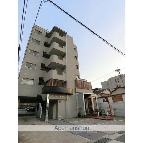 アーバン藤が丘の玄関写真