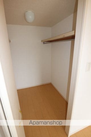 リビングタウン岩国 G棟の内装写真