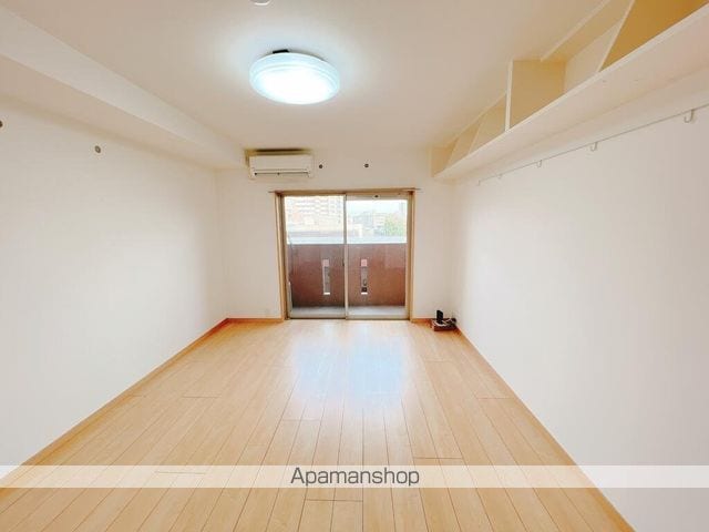 第18富山ビルの内装写真