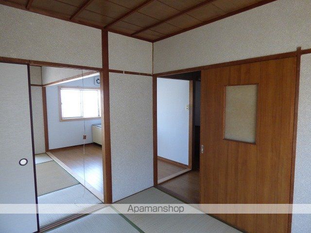 浅川マンションの内装写真