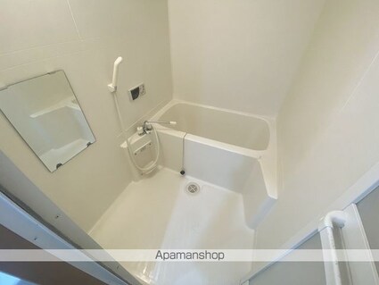 ハートフルアヴァンツァーレ．[2LDK/60m2]のバス