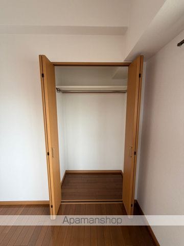 カラーズの内装写真