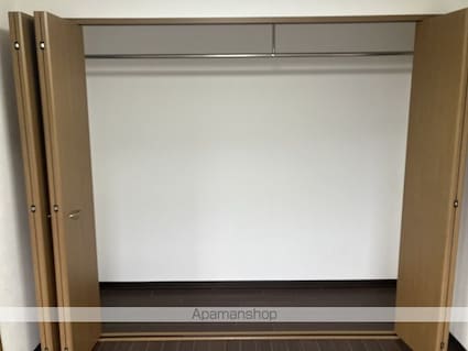 グランパレスパゴダ[1LDK/35.47m2]の収納