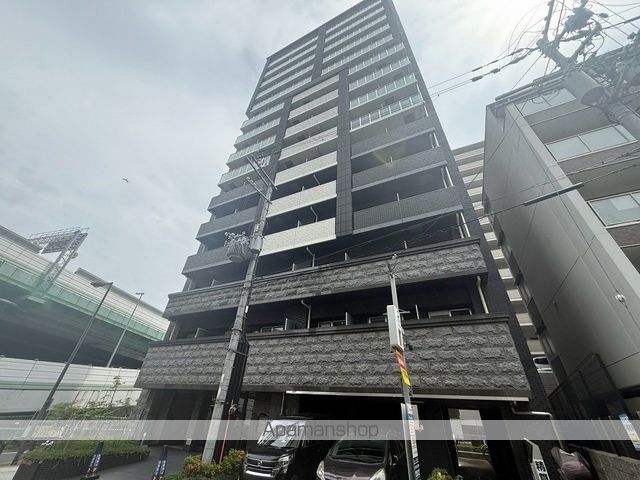 プレサンス大阪城公園ネクサスの外観写真