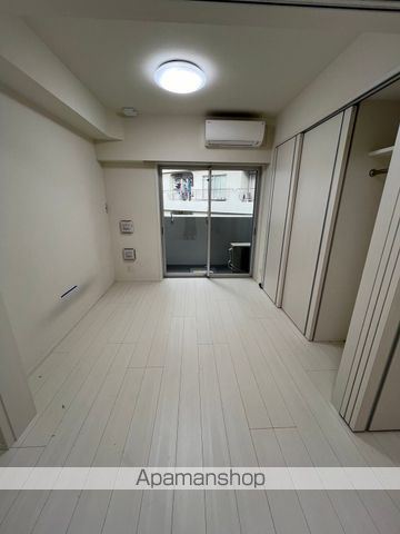 ＴＨＥ　ＰＲＥＭＩＵＭ　ＣＵＢＥ　Ｇ　東中野[2K/25.9m2]のリビング・居間