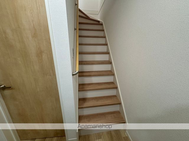 カルカソンヌ立川の内装写真