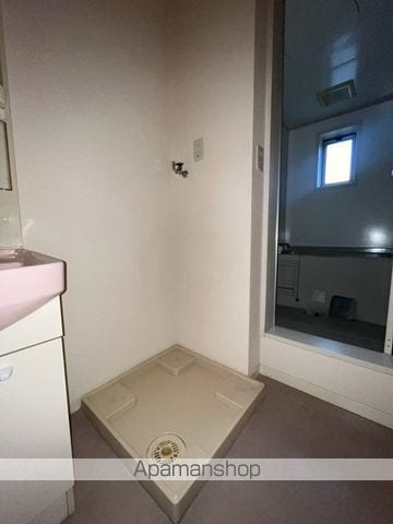 APARTMENT IN WESTの内装写真