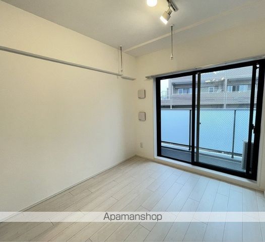 ルネサンスコート祐天寺[1K/25.9m2]のリビング・居間