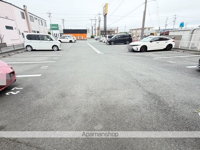 磐田ヒルズIIIの内装写真