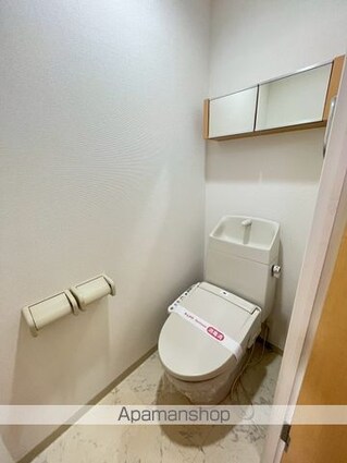 和歌山県和歌山市南甚五兵衛丁[1K/30.96m2]のトイレ