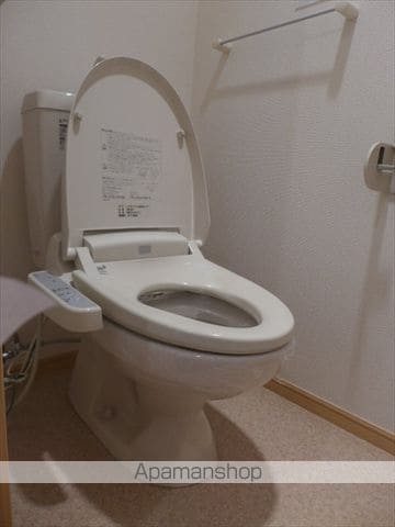 ガーデンヒルズ上ノ山1の内装写真