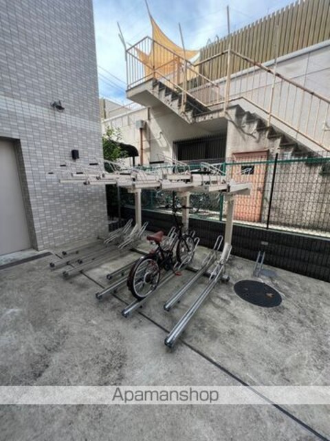 東京都杉並区和泉４丁目[1K/25.13m2]の共用部1