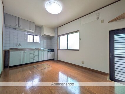 久米窪田堀元一戸建[4DK/88.6m2]のリビング・居間
