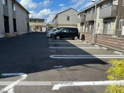 エステート　Ｉ[4LDK/100.69m2]の駐車場