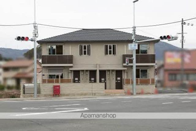 有田郡有田川町大字明王寺のハイツの外観1