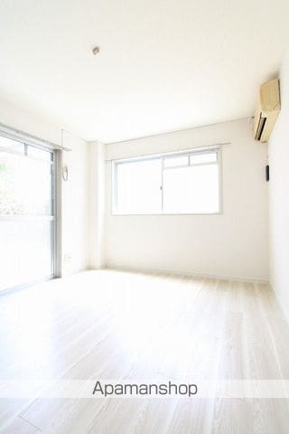 メリーメイト二日市の内装写真