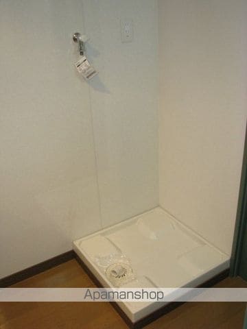 ロイヤル渡辺通の内装写真