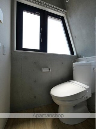 ＴＨＥ　ＴＥＮ[1R/20.03m2]のトイレ