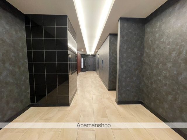 コンフォリア・リヴ板橋[2SLDK/55.47m2]の共用部1