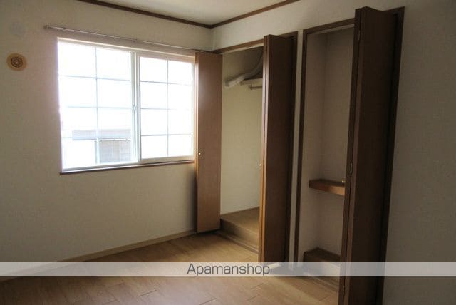 クレセント新町IIの内装写真
