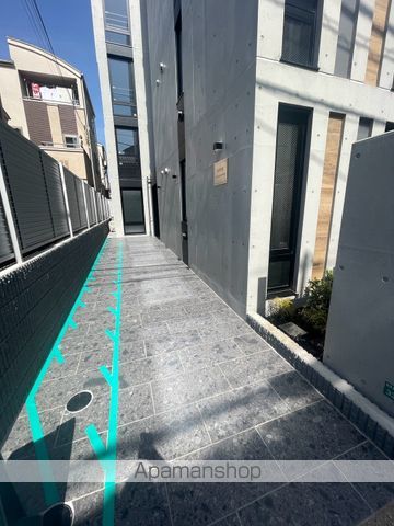 レピュア池袋本町レジデンスの玄関写真