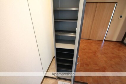 メゾンベル[2DK/43.53m2]の玄関