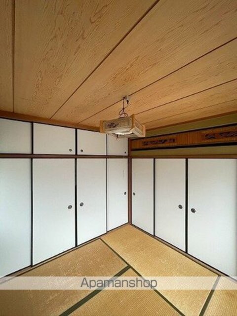 手平６丁目戸建[4LDK/97.26m2]の内装2