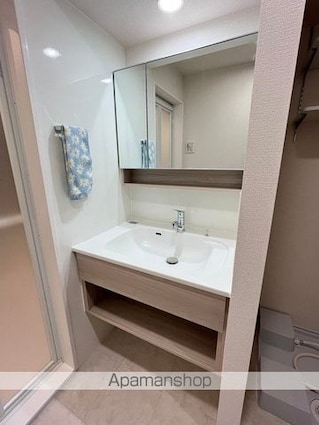 ＤーＲＯＯＭ吉身[2LDK/63.84m2]の洗面所