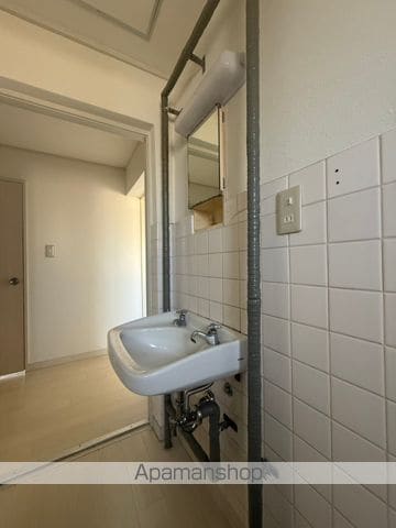 岬ビルの内装写真