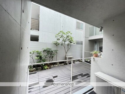 ＫＤＸレジデンス下馬[1R/27.36m2]の眺望