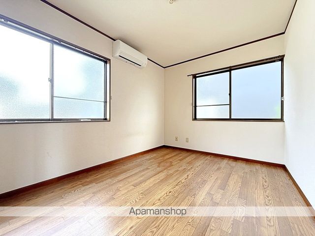 焼津市 1階建 築27年の内装写真