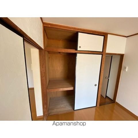 フローセラス花壇の内装写真