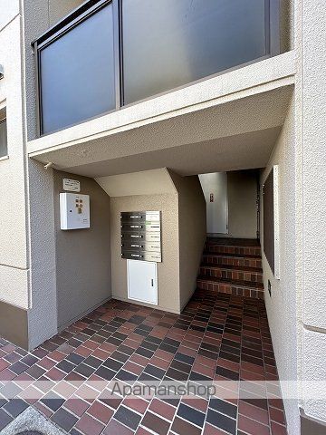 竜神ハイツの玄関写真