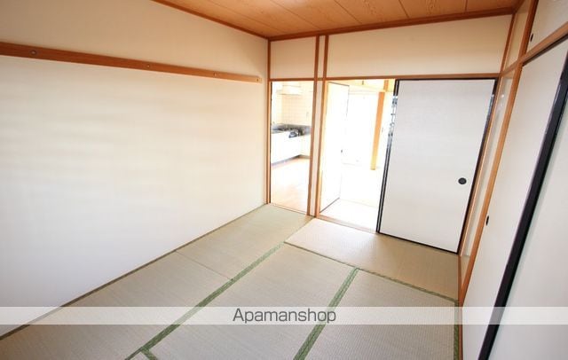 ビレッジハウス栗面1号棟の内装写真
