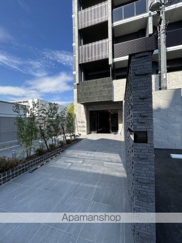 S−RESIDENCE東観音町ACHIEVEの玄関写真