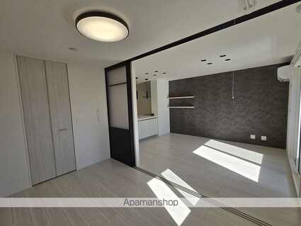 Ｄーｒｅｓｉｄｅｎｃｅ東川口Ｓ[2LDK/56.72m2]の内装2