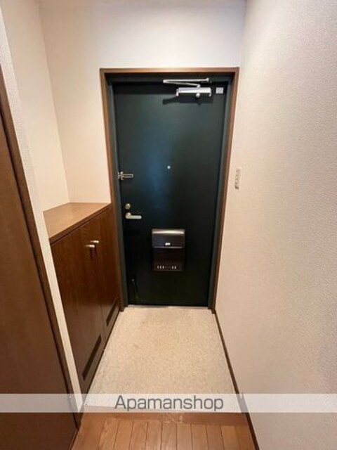 和歌山県和歌山市紀三井寺[2LDK/59.4m2]の玄関